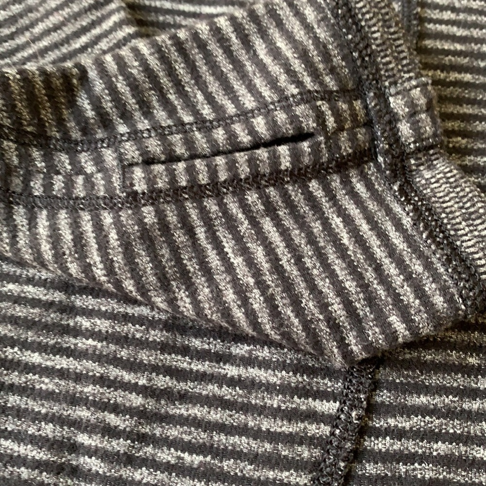 Lululemon Base Runner - Picture 3 of 3